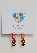 Load image into Gallery viewer, Accessories - Earring : Cute Flower Pair Earring Loop
