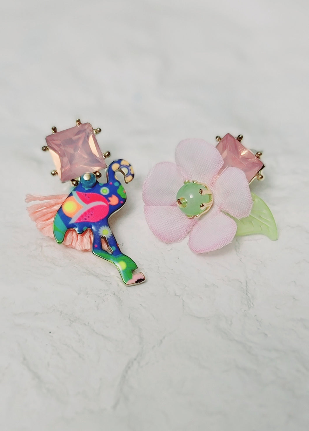 Accessories - Earring : Mismatched Flamingo Pair Pierced Earring